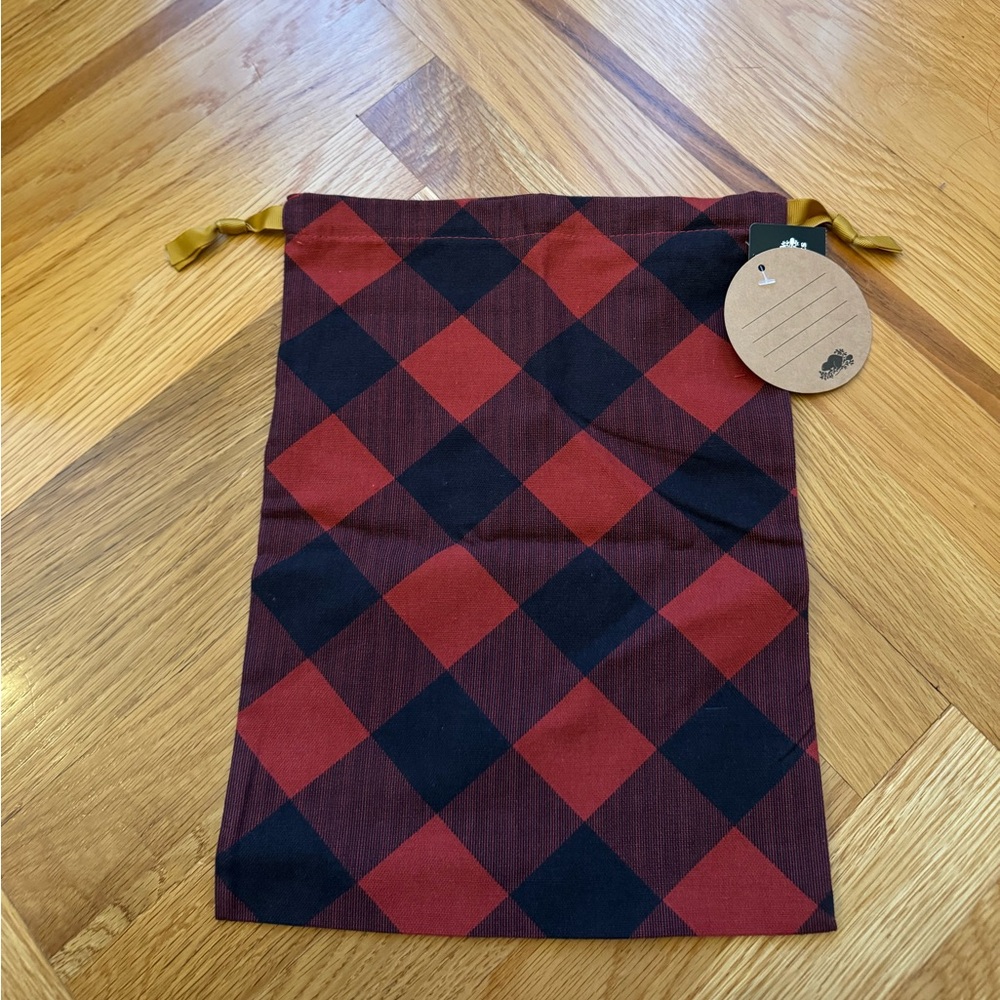 Roots Flannel Small Drawstring Gift Bag
